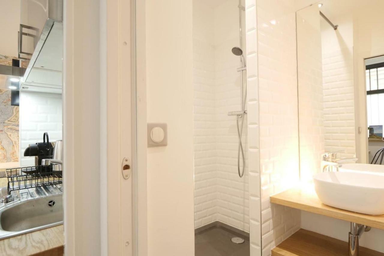 Amazing Comfy Studio - Canal Saint Martin Paris Exterior photo